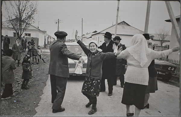 안 아냐톨라의 결혼(1979, 우즈베키스탄)