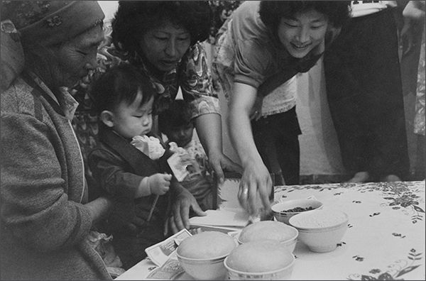 돌잡이(1994, 우즈베키스탄)