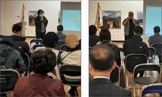 <평택국제사진축전> 개막식에서 특강을 하는 초대작가 양재문 교수(왼쪽), 류은규 교수(오른쪽)