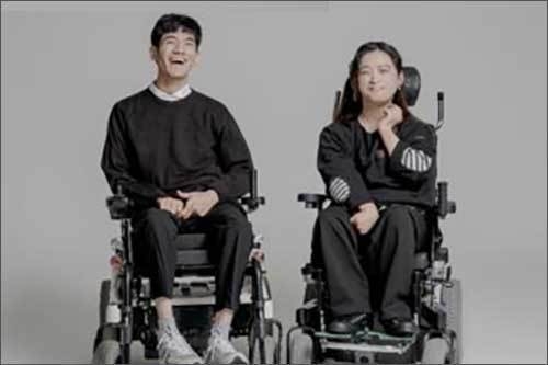 리처드 역 하지성, 벅 역 조우리(왼쪽부터)