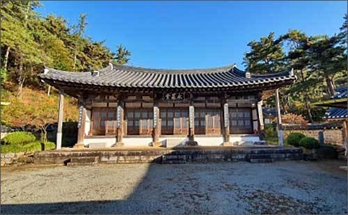 강진 해남윤씨 영모당