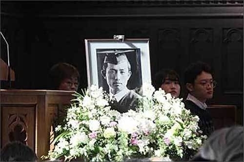 해마다 도쿄 릿쿄대학에서는 윤동주 추도회를 연다. 사진은 2018년 추도회 사진