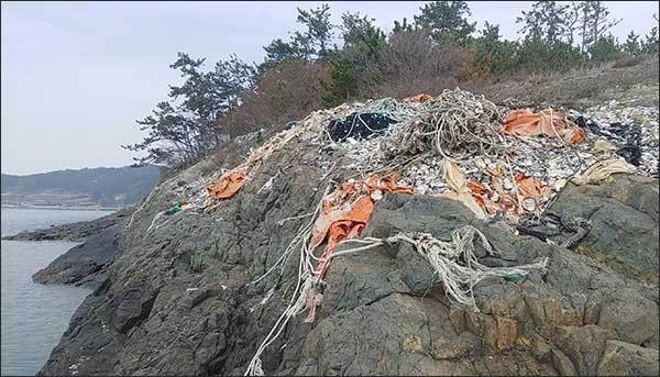 해양쓰레기 해안 경관피해사진 (예시)