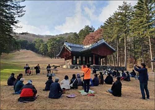 2022년 왕릉천행 행사 진행 사진