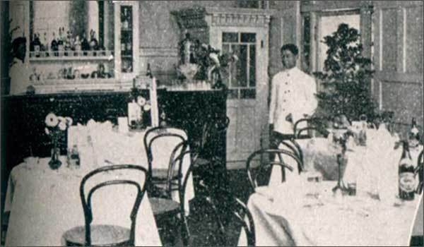 1910년대 남대문 인근 다방 내부 모습(출처: 서울역사아카이브)