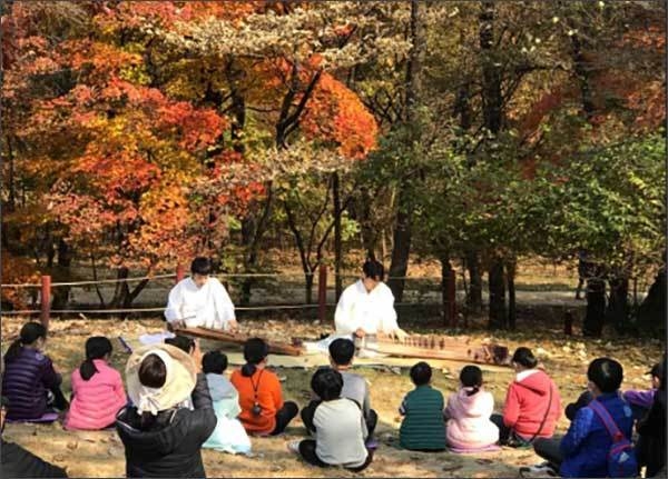 숭릉 연지 음악 공연