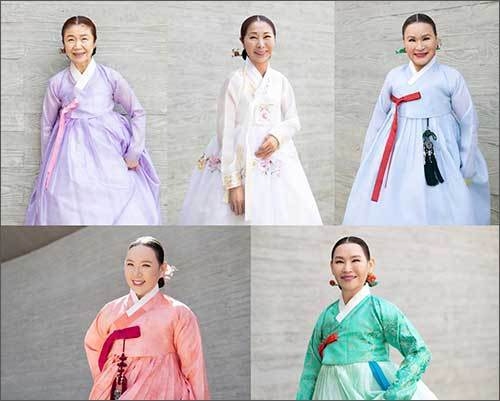 <strong>강정숙ㆍ강길려ㆍ정명희(윗줄 왼쪽부터) / 정예진ㆍ이영신(아랫줄 왼쪽부터)</strong>