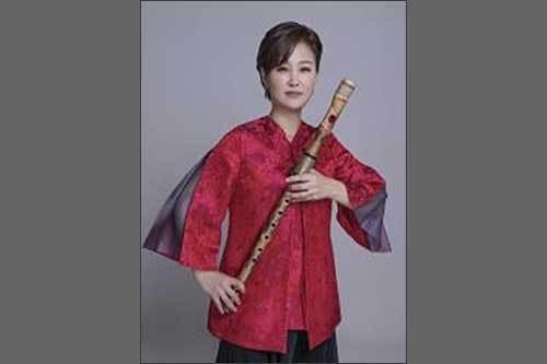 <대금연주가 시리즈Ⅱ : 죽농(竹濃) 김계선>에서 대금을 연주할 정소희 교수