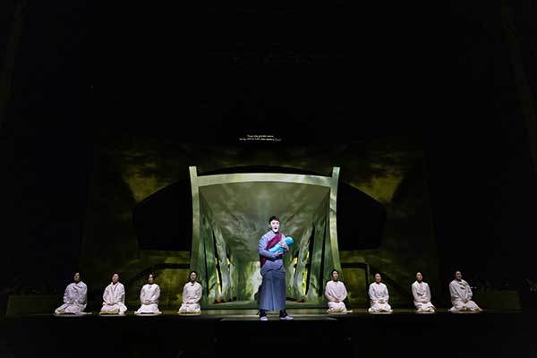 ‘에든버러 인터내셔널 페스티벌(EIF, Edinburgh International Festival)’ 창극 <트로이의 여인들(Trojan Women> 공연 모습