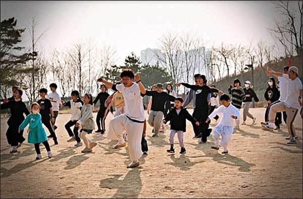 마실가듯 탈춤