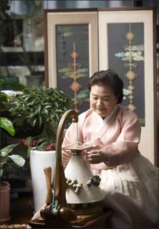 합동공개행사 참고사진 - 매듭장 김혜순