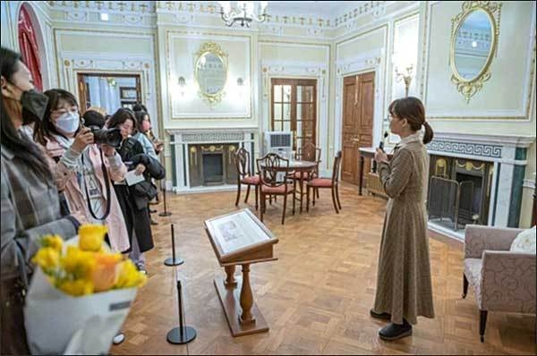 2023년 상반기 「밤의 석조전」 행사 사진 : 석조전 관람
