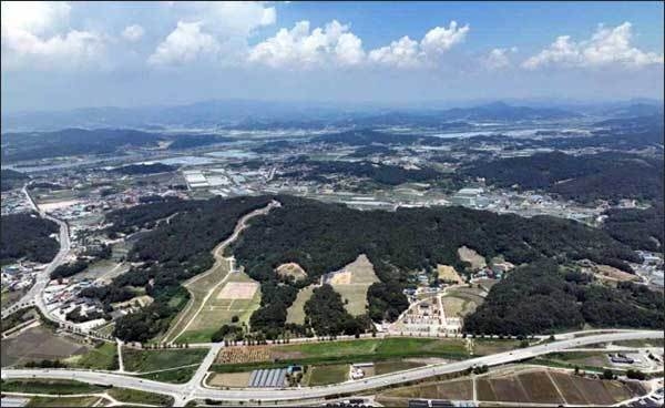 부여 왕릉원 전경