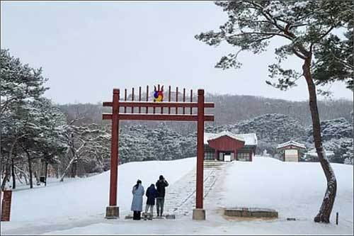 김포 장릉(추존 원종 등 왕릉) 설경