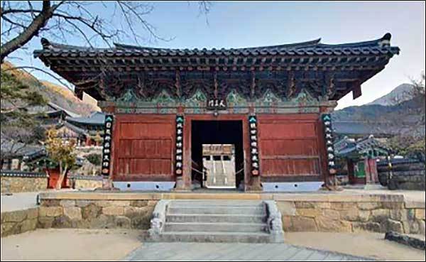 구례 화엄사 천왕문