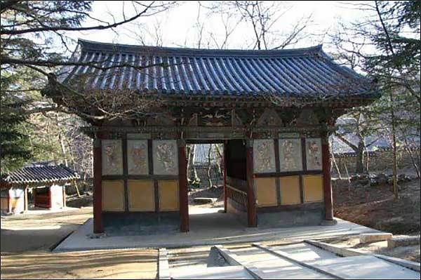 김천 직지사 천왕문