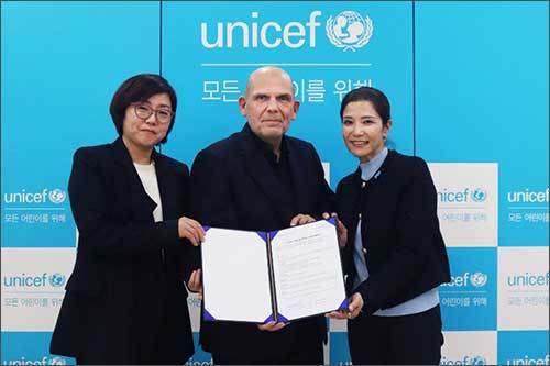 협약식에 함께한 조미진 유니세프 한국위원회 사무총장(오른쪽부터)과 얍 판 츠베덴 서울시립교향악단 음악감독, 손은경 서울시립교향악단 대표이사 (사진제공=유니세프 한국위원회)