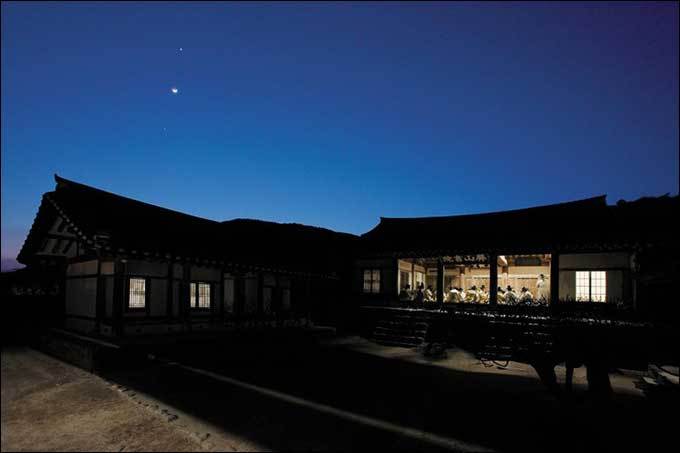 <병산서원 향사>, 이동춘