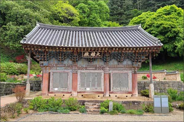 고창 문수사 대웅전