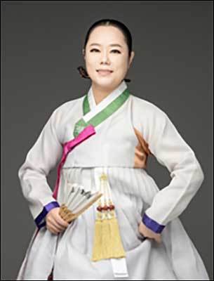 창자 장문희(전북특별자치도 무형유산 판소리 ‘심청가’ 예능보유자, 현) 전북특별자치도립국악원 창극단 수석)