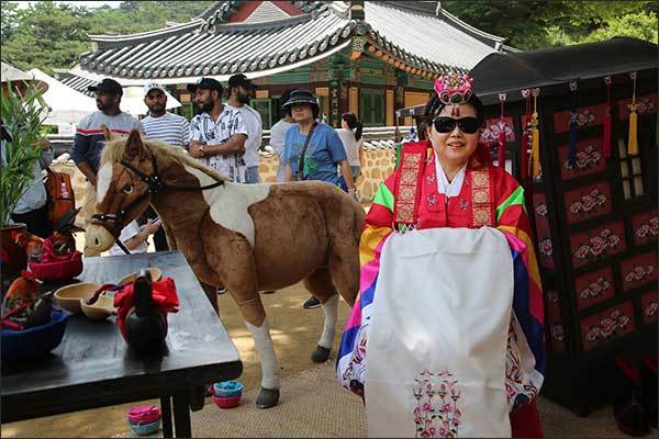 한국 전통복식 체험