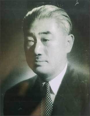 김용중(金龍中, 1898년~1975년)은 미국에서 활동한 독립운동가, 통일운동가, 민주화운동가, 언론인이었다. 선각자 김용중은 “우리 조국의 운명은 우리들 자신의 손에 달려있으며, 우리 한인이 우리의 주인으로서 우리 자신의 문제와 난관을 해결하지 않으면 안 된다”라고 호소했다.