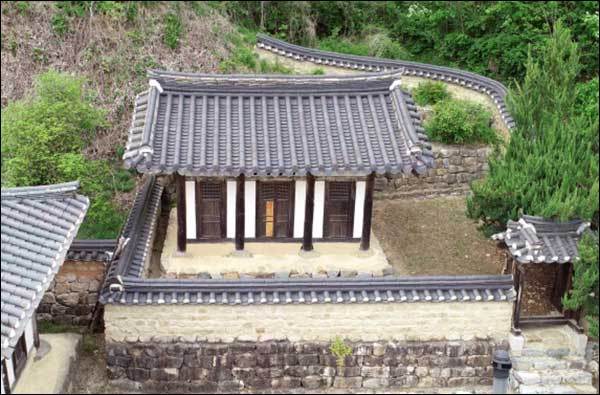 사당 전경