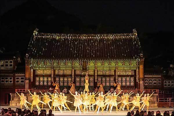 「고궁음악회-발레x수제천」 행사 사진(‘24.10.)