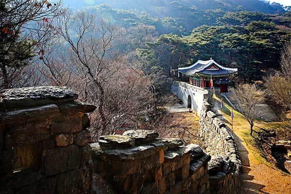 박봉수 작 <삼랑산성>