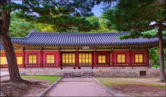 창경궁 영춘헌 정면