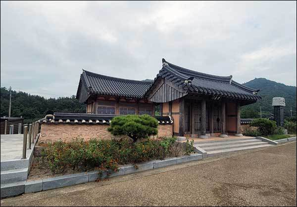 배중손 장군 사당