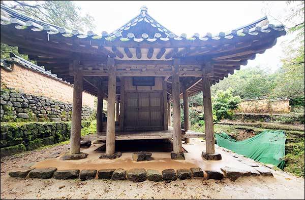 제월당 아래 정자 광풍각