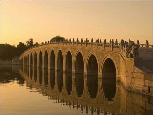 저녁 무렵의 노구교 다리