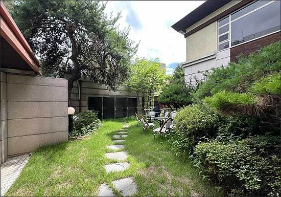 「서울 동교동 김대중 가옥」 마당