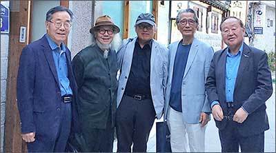 심중(心中) 박정진(朴正鎭), 초암(草庵) 강대철(姜大喆), 라석(羅石) 손병철(孫炳哲), 옥광(玉珖) 이달희(李達熙), 한빛 김주성(金周晟)(왼쪽부터)