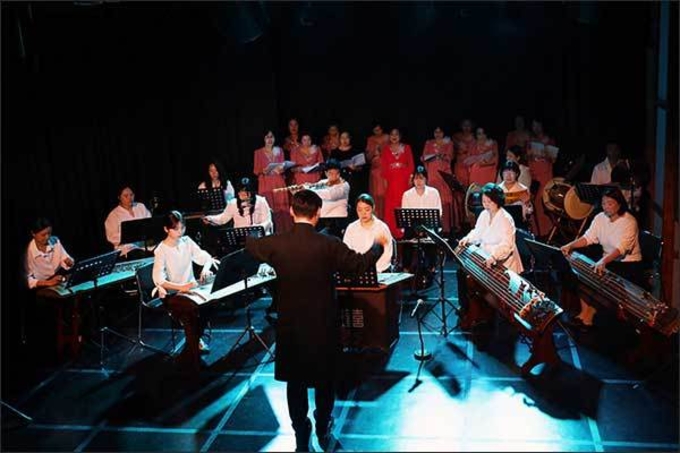 해우림국악관현악단의 고고성, 큰 손뼉 받다