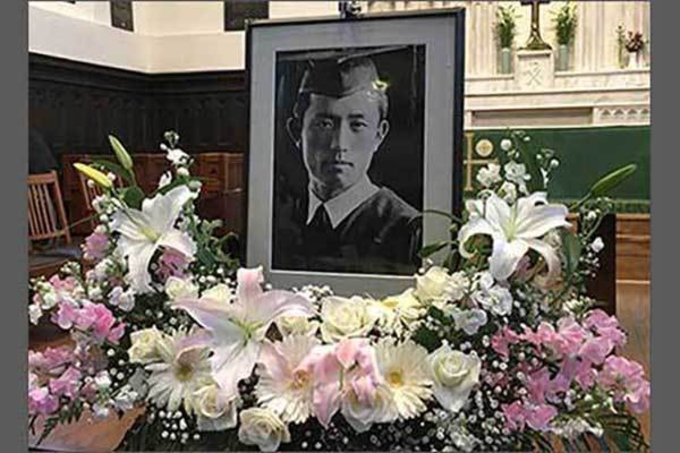 새벽을 불러온 별의 눈동자, 영원한 청년에게