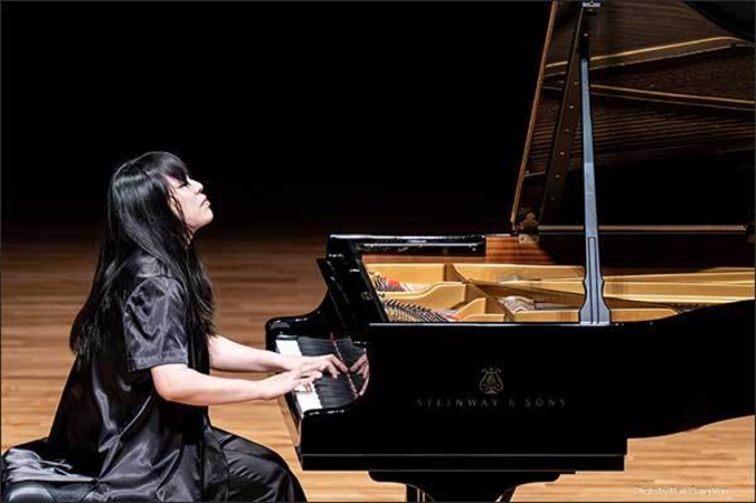 복잡하고 정교한 베토벤 소나타, 임현정 연주하다